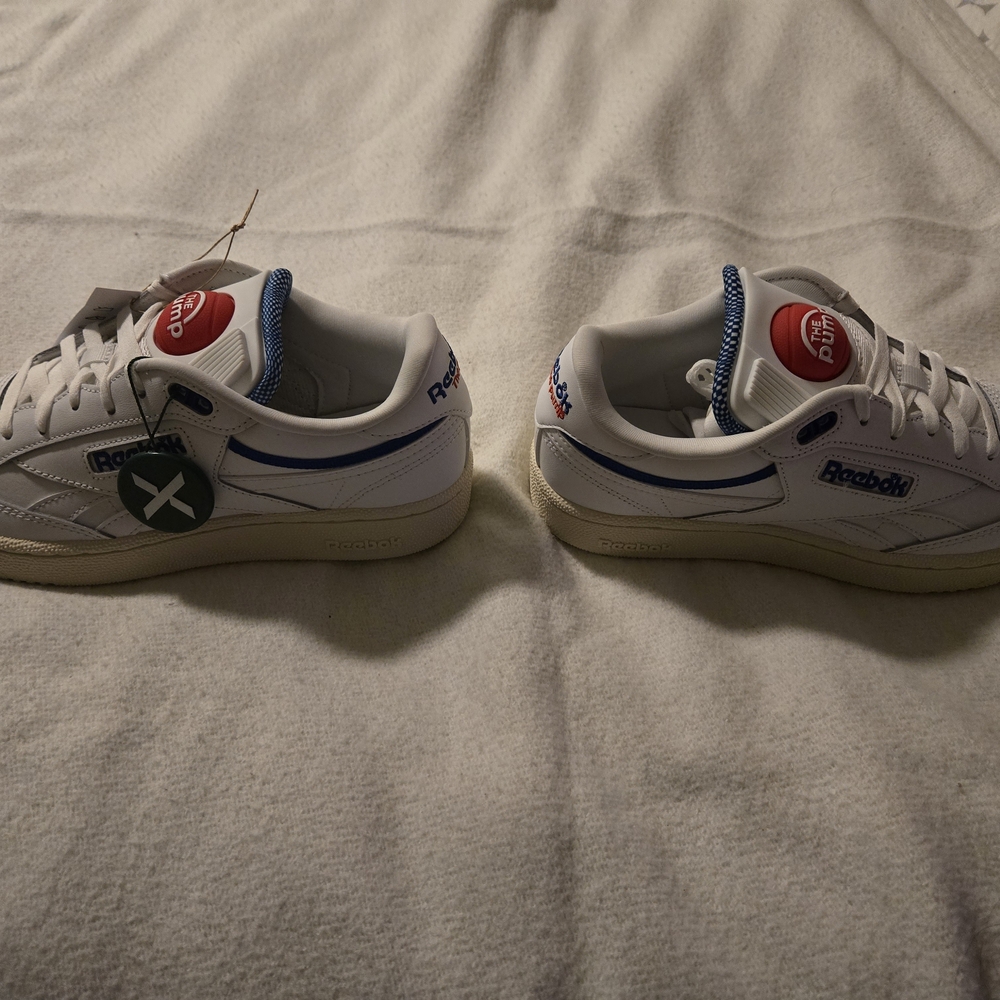 Reebok White and Red Athletic Shoes - Picture 7 of 8